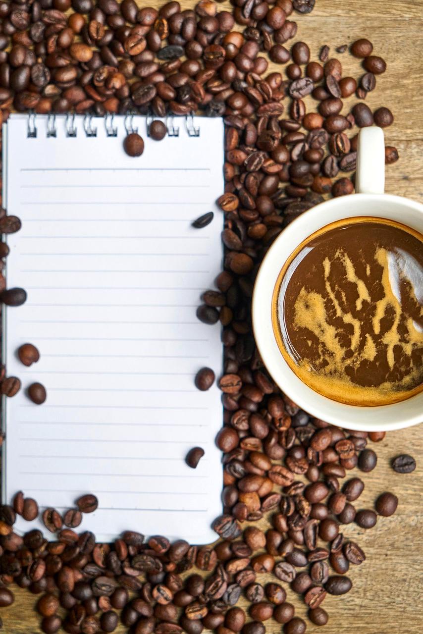 Imagine cu alimentație sănătoasă și exerciții